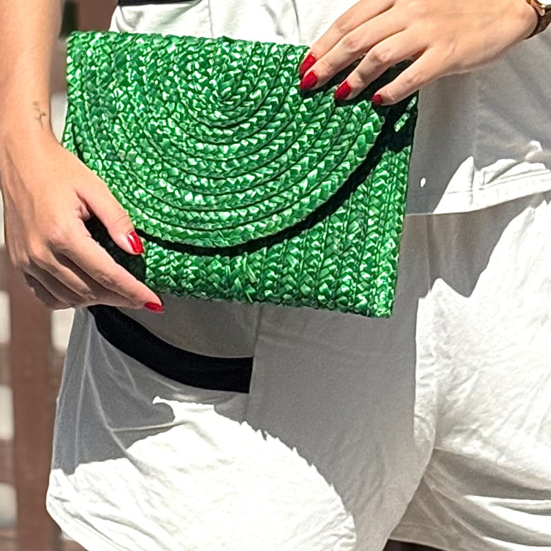 Bolsa Palha Praia Verde - Feita à Mão Estilo Envelope