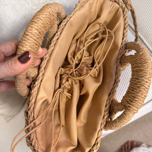 Bolsa de Praia Palha Leve e Atemporal