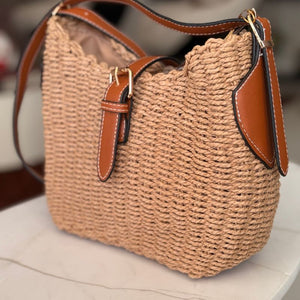 bolsa de palha natural com alca em couro