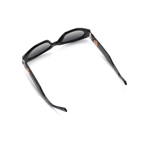 Óculos Feminino de Sol Noir Élite Preto Detalhes