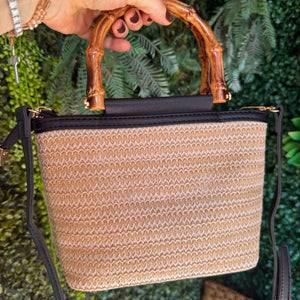 bolsa de praia com alca de mao e alca de ombro