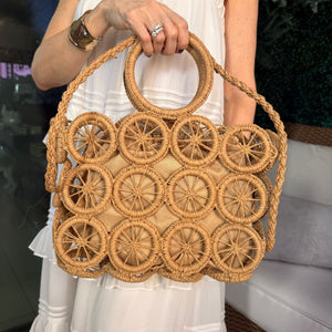 Bolsa de Praia Palha Trançada Nara - Formato Quadrado Vazado