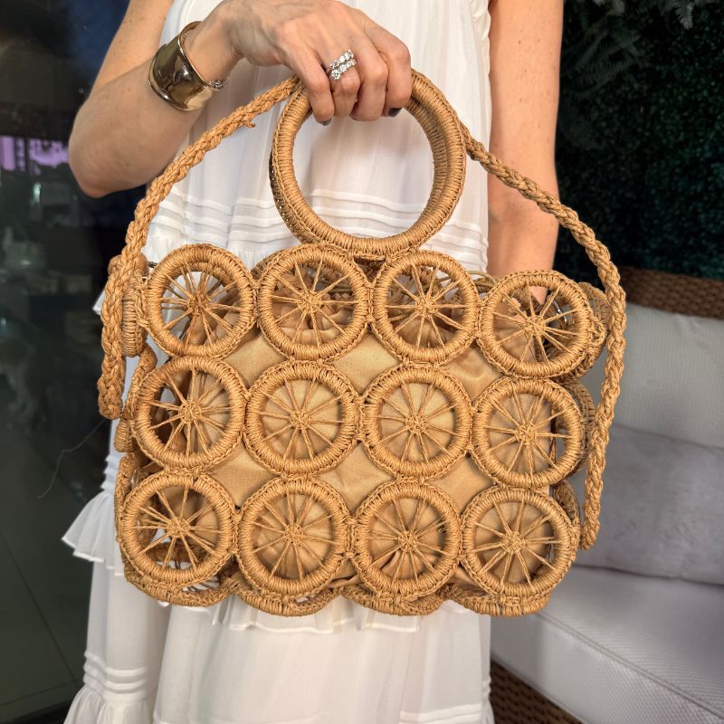 Bolsa de Praia Palha Trançada Nara - Formato Quadrado Vazado