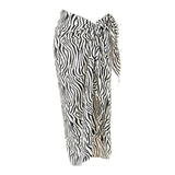 Canga de Praia Zebra Elegance - Luxo e Proteção para o Verão
